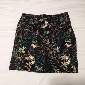 Floral print pencil skirt
